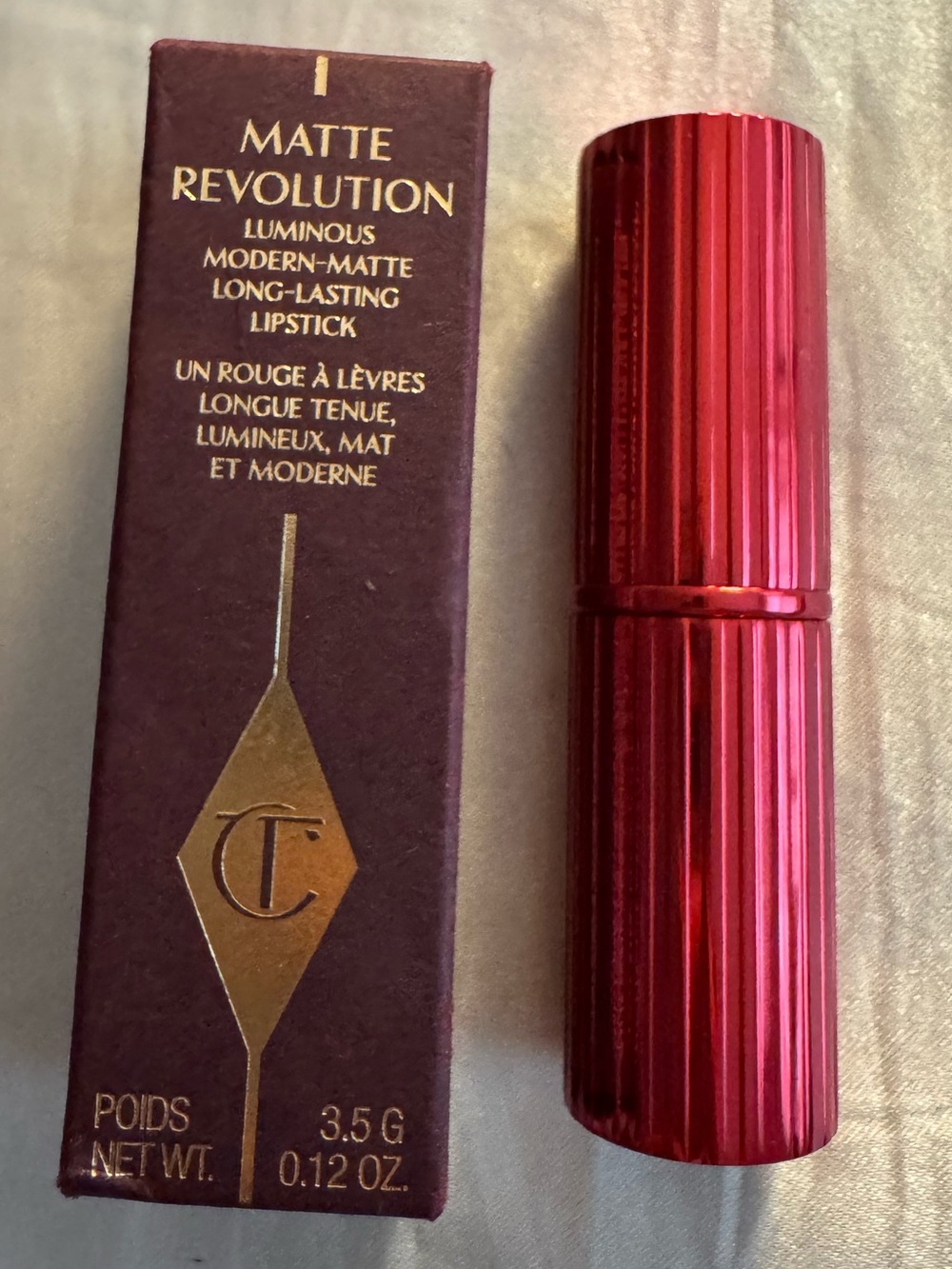 NEW Charlotte Tilbury Matte Revolution Lipstick – Cinematic Red Limited Edition